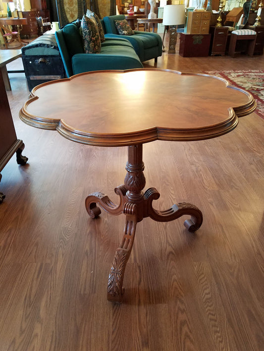 Flower Round Table